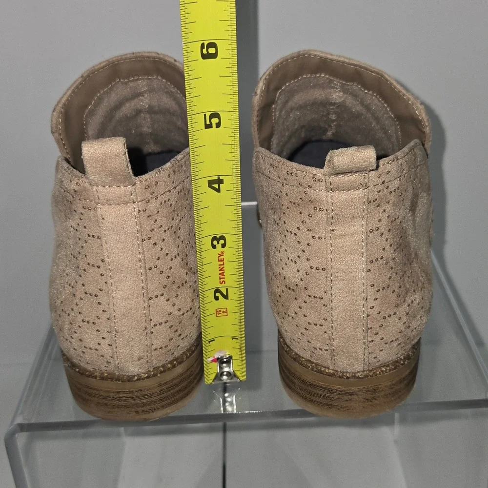Dr. Scholls Rate Tan Perforated Ankle Booties Be Energized Comfort Shoes 8W